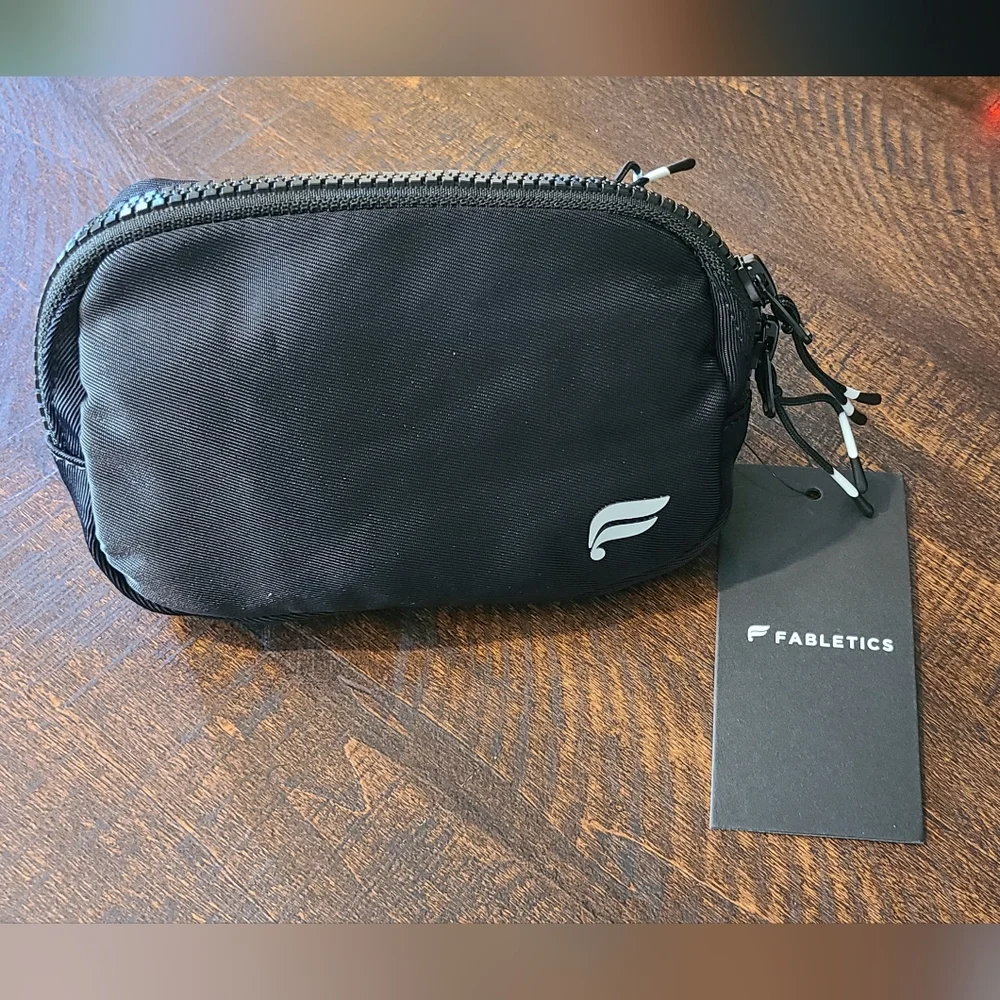 Fabletics Mini Bag New - Picture 2 of 14